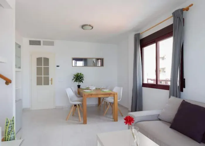 Topacio Penthouse 17a - Costa Carpediem